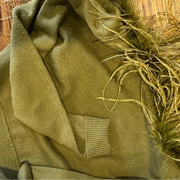 Vintage Betsy Johnson Cardigan with Marabou Feathers and a  Rhinestone Snap - Picture 7 of 8